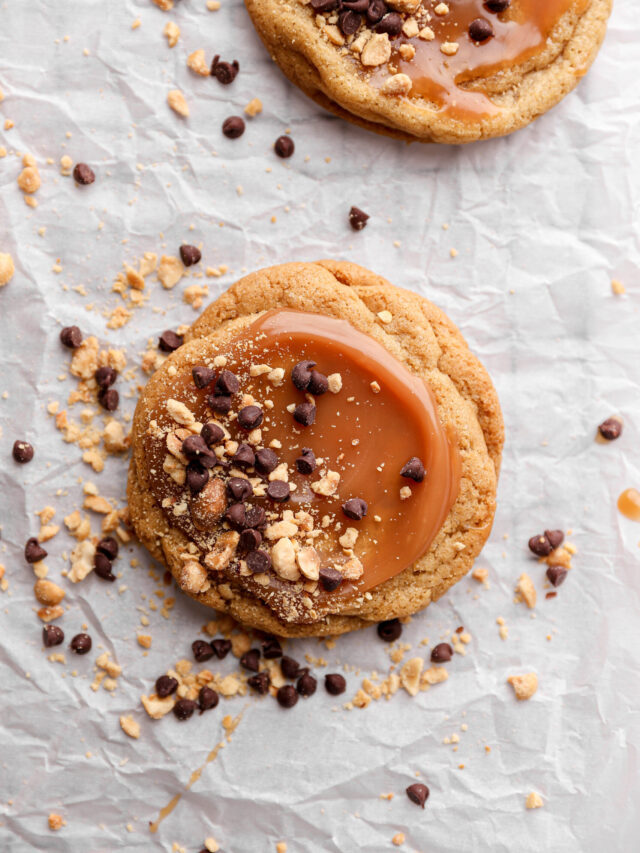 Brown Butter Snickers Cookies